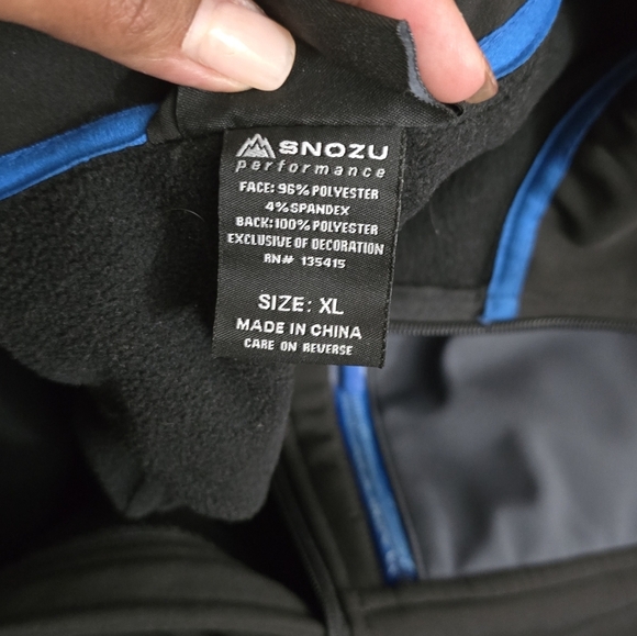 Snozu Men's Performance Jacket in Black with Blue Trim - Picture 8 of 12